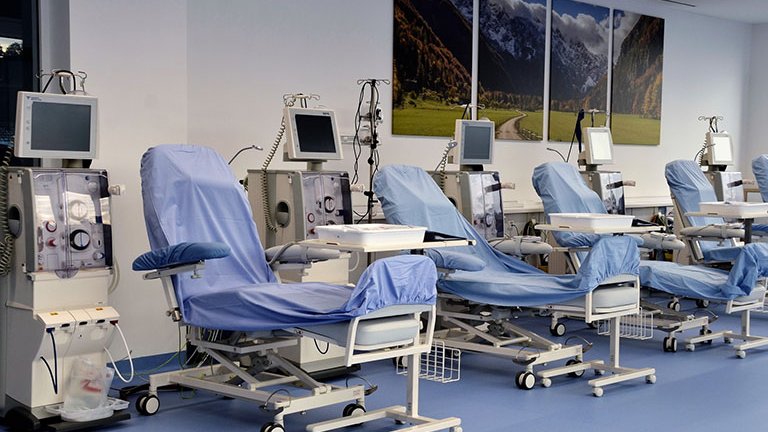 Уход за пациентами, нуждающимися в диализе